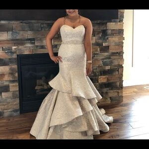 Alyce Paris Prom/Wedding Dress